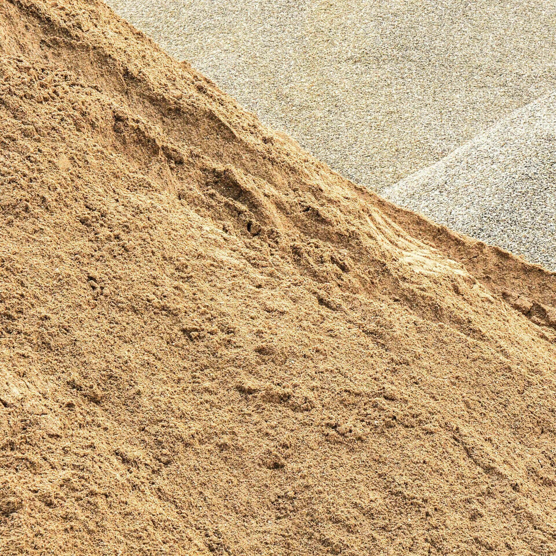 Песок речной намывной сеяный. Buy sand. Песок карьерный намывной. Песок речной. Песок природный.