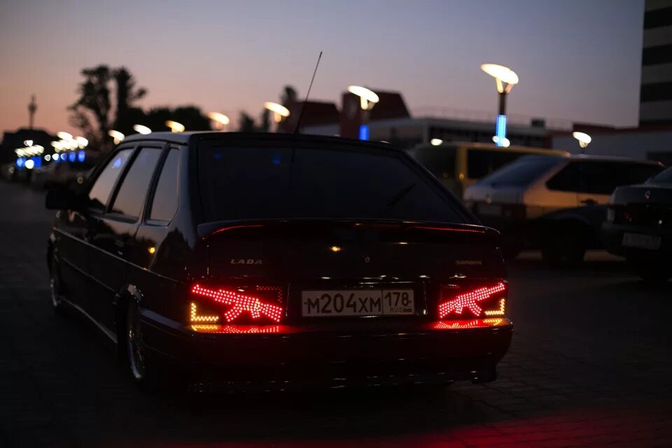 Задние фонари ваз 2114 диодные ак47. Задние фонари ваз 2114 ак47. 2114 задние фонари ак47. Фонари 2114 ак47. Фонари ак 47 на ваз 2109.