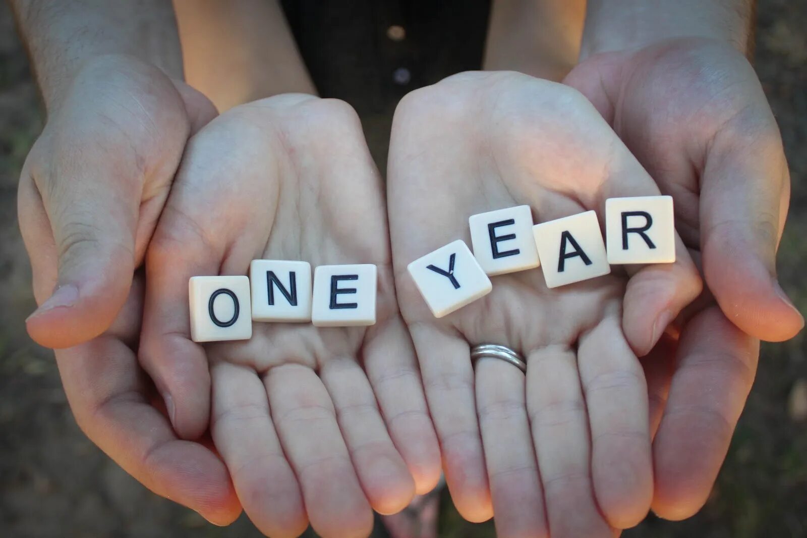 с годовщиной отношений любимому. ровно год вместе. ровно год вместе. ровно год вместе. год вместе с любимым.