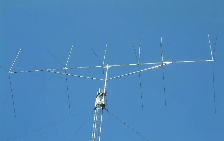 Cb81 антенна. Антенна МАУ 8. Радио антенна Base Antenna. Apple Antenna 30m. Антенна на 2 частоты