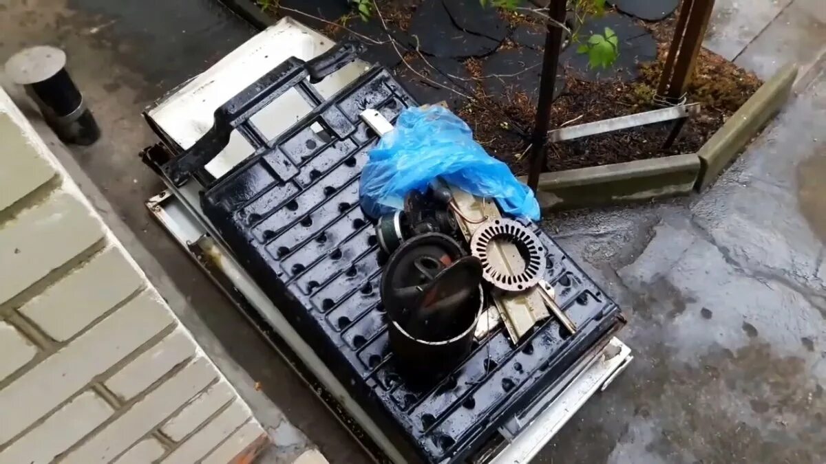Вывоз старой мебели в Краснокамске: 83 водителя мусоровоза с отзывами и ценами н