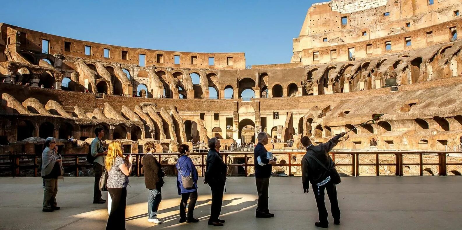 Квадратный Колизей в Риме. Экскурсия. Экскурсионные объекты. Интересная экскурсия. Экскурсионный показ
