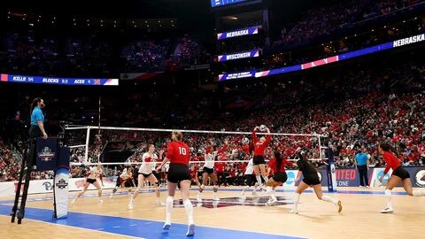Wisconsin women's volleyball takes court, wins for first time since le...