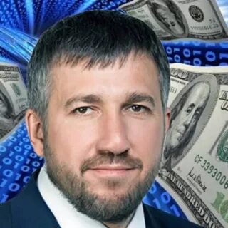 Богатый депутат