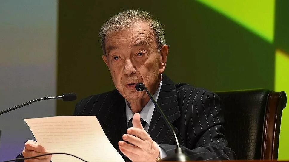 Евгений примаков 1998. Е м примаков. Где сейчас примаков. Е м примаков. Примаков премьер-министр.