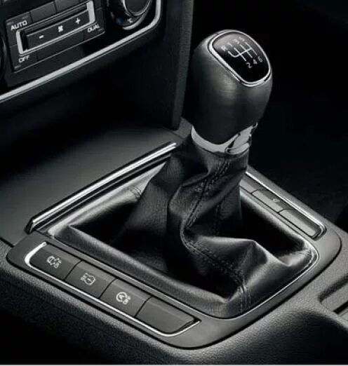 5J0071667 Купить Рукоятка 5МКПП, кожа/хром Skoda - купить в интернет-магазине RE