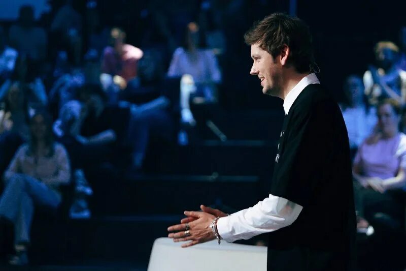 дмитрий журавлев комик. олеся иванченко квн планета сочи. блогер кристина журавлева екатеринбург. анастасия резник женская сборная. шансон яббаров илья.