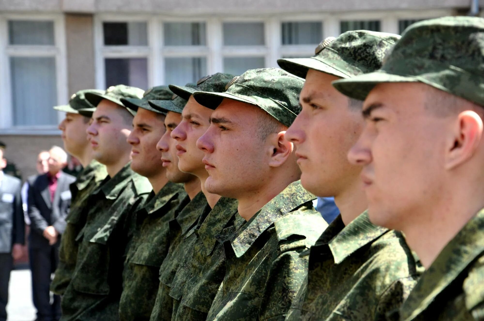 Призывники. Осенний призыв. Армия призывники. Осенний военный призыв. Призывался ли в армию