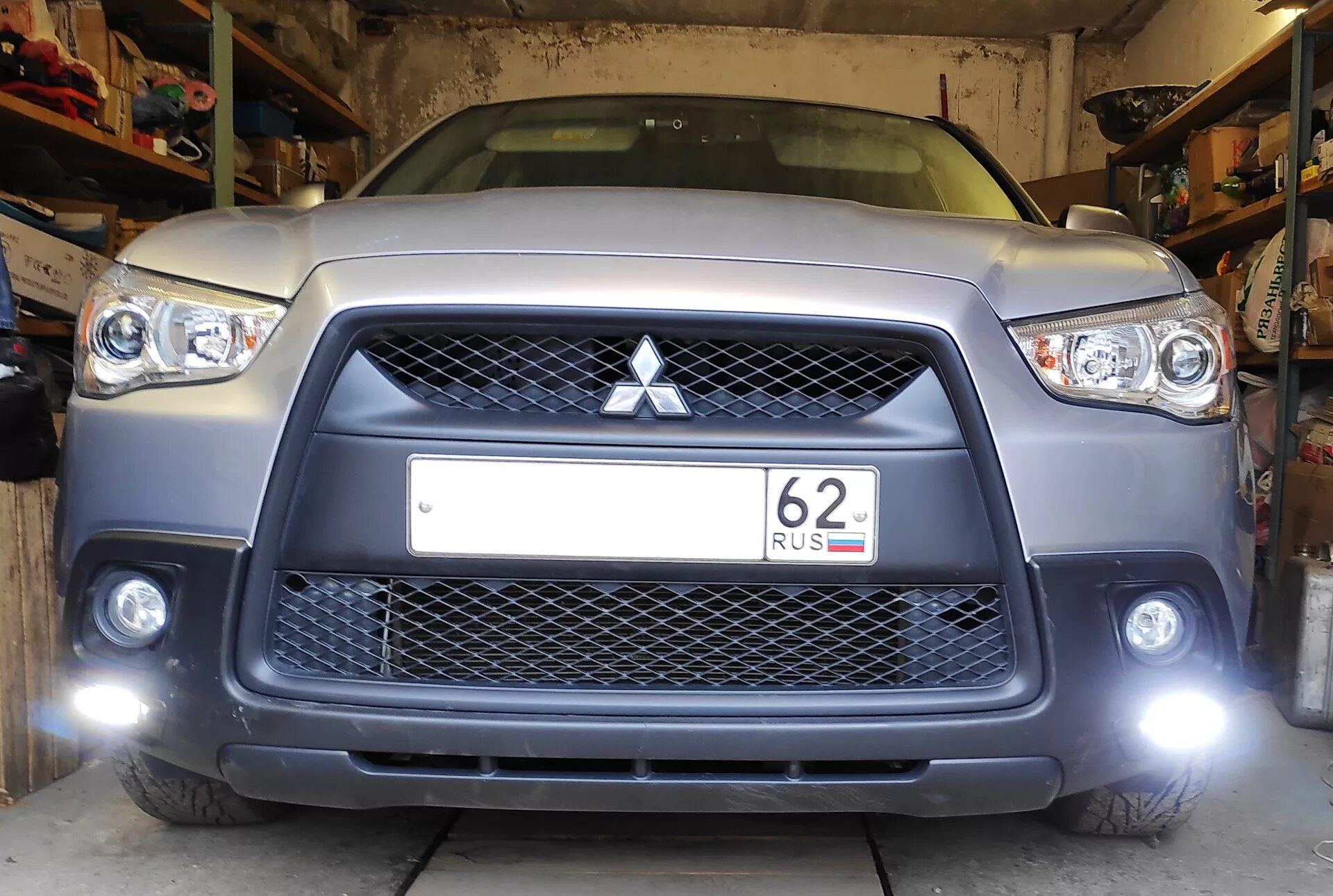 Дхо асх. ДХО Mitsubishi ASX 2011. ДХО на Мицубиси АСХ. Ходовые огни Mitsubishi ASX 2013. Ходовые огни Mitsubishi ASX.