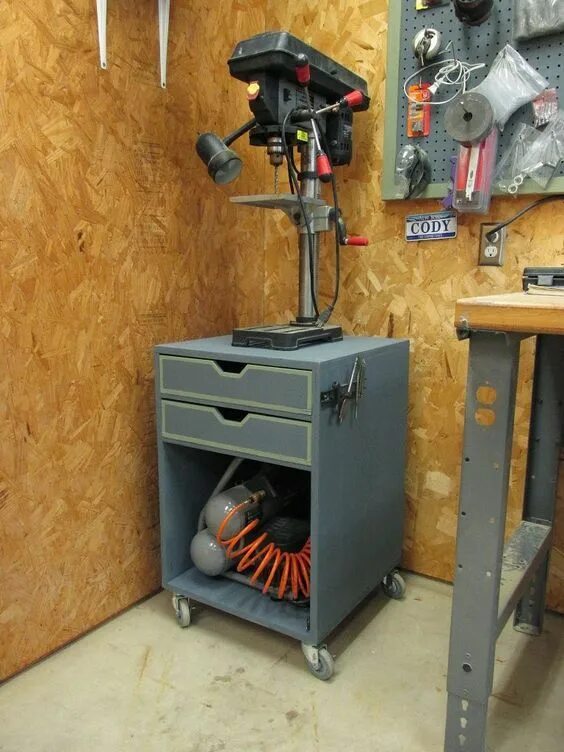10 Great Workbench Upgrades Diy workbench, Workbench, Diy garage