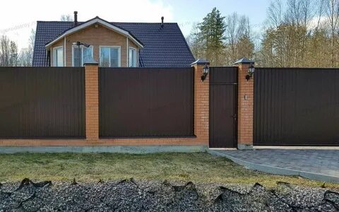 Кирпичные откатные ворота