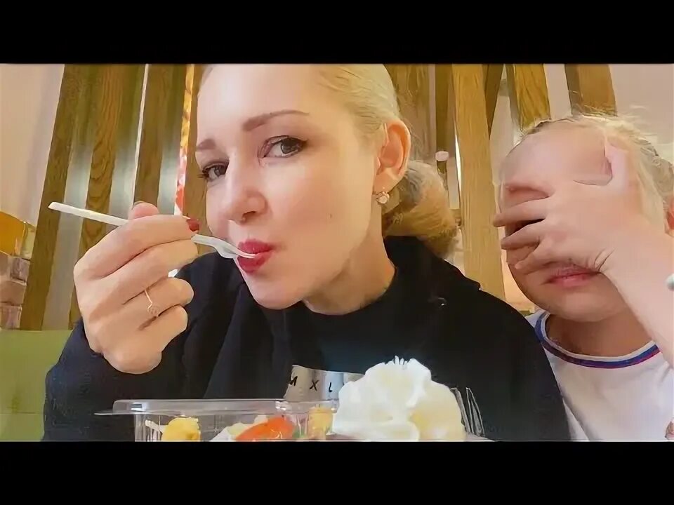 Семья мили ванили 2024 дзен последние видео. Мили ванили алиса. Семья мили ванили переезд. Семья мили ванили 2024 дзен последние видео. Мили ванили леша.