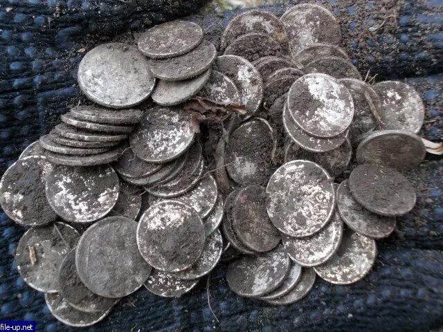 фото 1о рублей 1933г. монеты до 1400 года. ру аукцион. Reviewdetector сюльгама. ревьюдетектор белгородские кладоискатели.