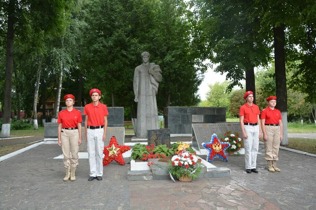змиевка свердловского района орловской области. день змиевки орловская область. пгт змиевка свердловский район орловская область. поселок змиевка. поселок змиевка орловская область.