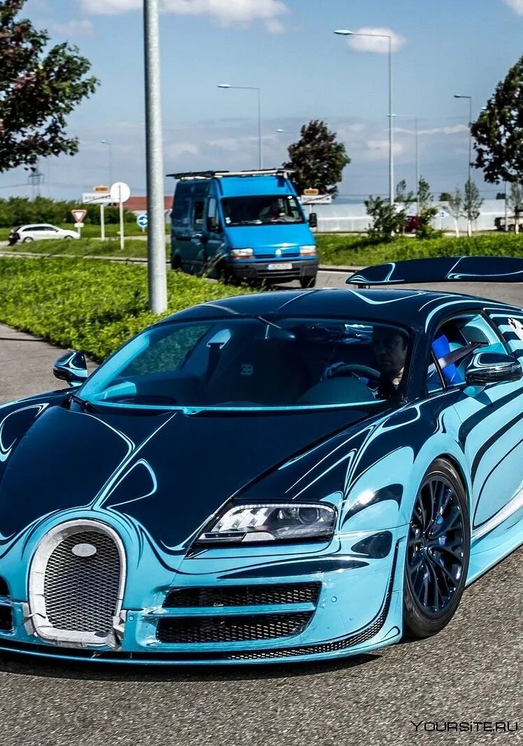 Бугатти Вейрон. Бугатти Вейрон Суперспорт. Машина Bugatti Veyron 16.4 Supersport. Бугатти Вейрон супер спор. Что такое бугатти