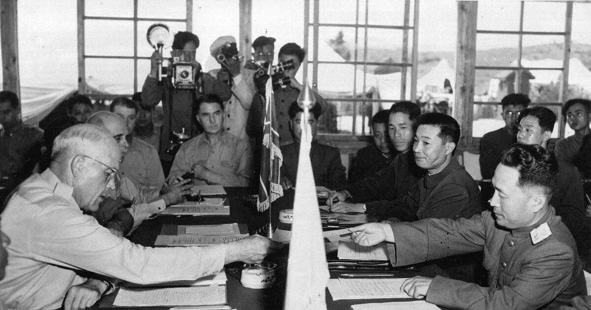 Китай мирные переговоры. Корея 1953. 1950-1953 КНДР, Респ. Корея.