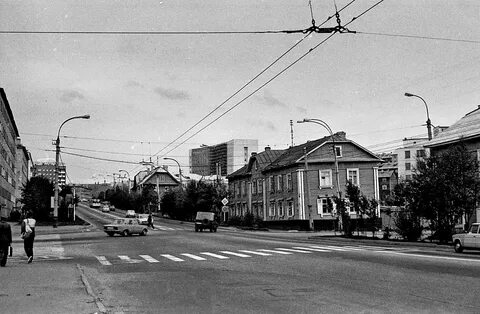 Мурманску 80