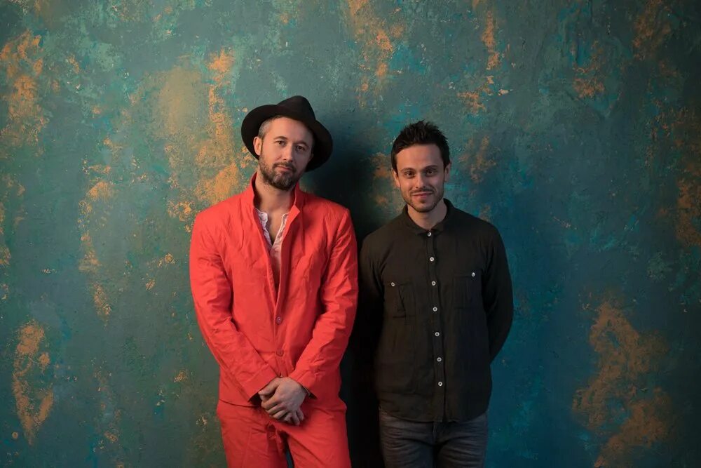 Володя яковлев полицейский с рублевки. Пятница мем. Мем с володей полицейский с рублевки. Пятница а на мне лица песня. Пятница а на мне лица песня.