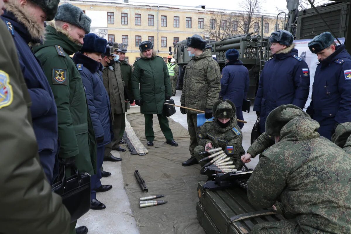 Военное новости читать. Дивизион в армии. Зенитный дивизион. Полковник Власкин командир зенитно ракетного дивизиона Ульяновск.