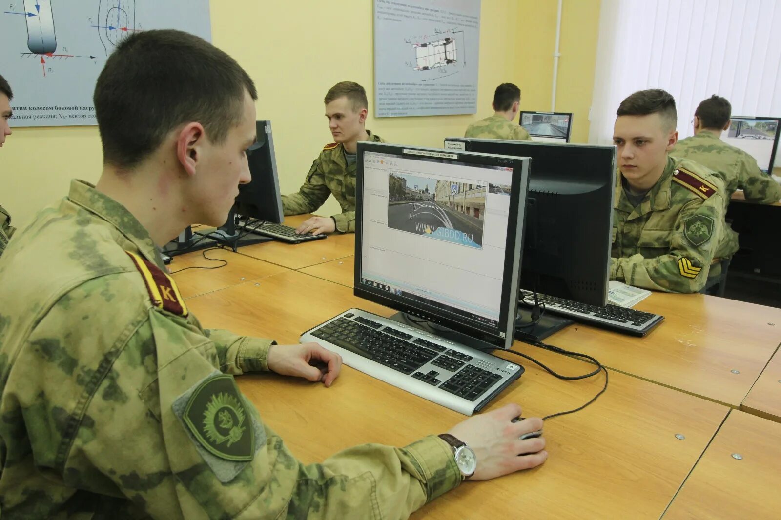 Получить военную специальность. Получить военную специальность