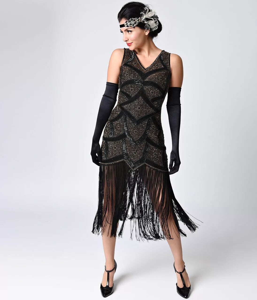 Платье флаппер Гэтсби. Платья в стиле Великий Гэтсби. Платье Чикаго Гэтсби. Платье флэппер 1920.