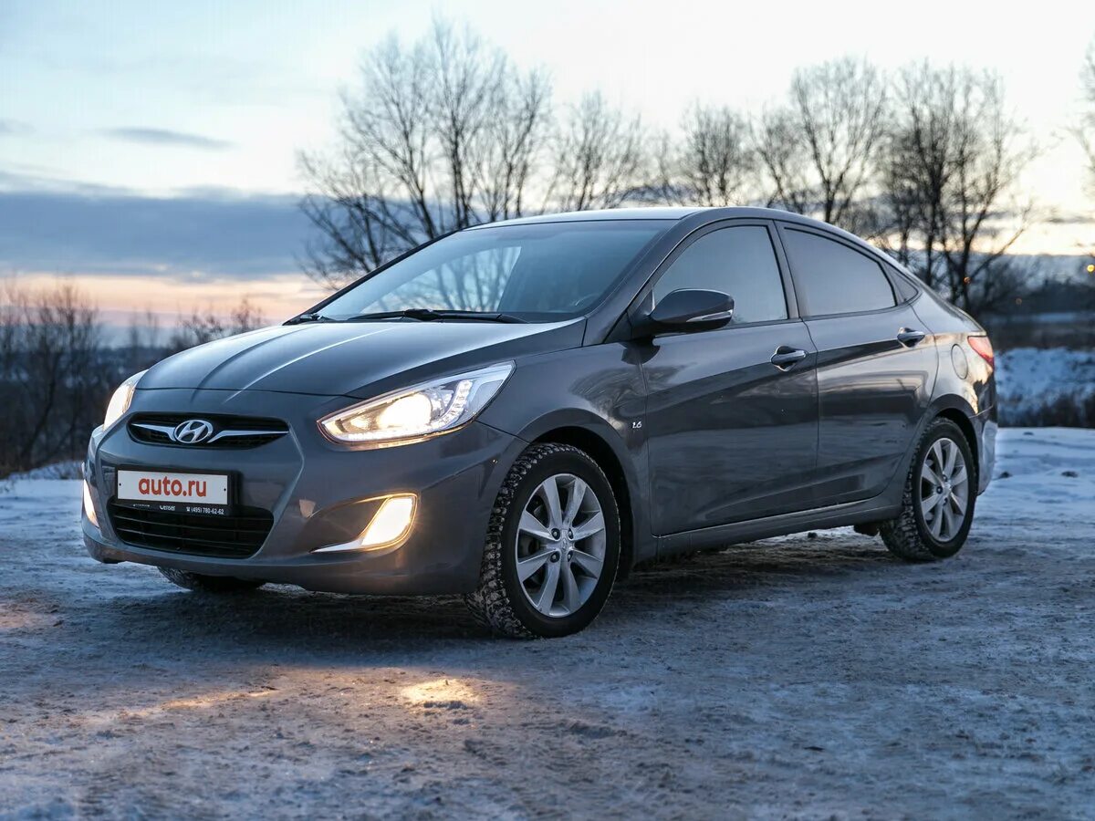 Hyundai Solaris 2013. Хендай Солярис 2013 седан. Hyundai Solaris 1.6 at. Hyundai Solaris 2013 седан серый. Солярис 2013г купить