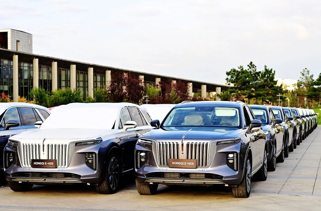 E hs9 обзор. Faw hongqi e-hs9. китайский автомобиль hongqi e-hs9. китайский роллс ройс hongqi e-hs9. hongqi hs9 2025.