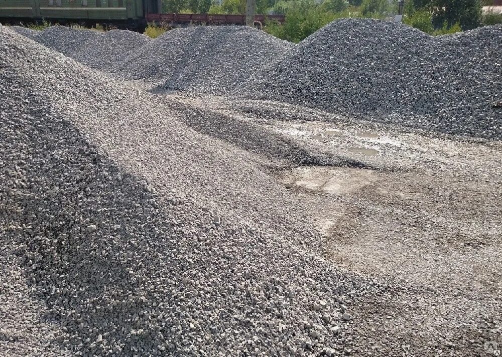 Щебень с доставкой омск. Щебень кварцит 5-40. щебень кварцитный 5/20. отсев щебень кварцитный. гранитный гравий.