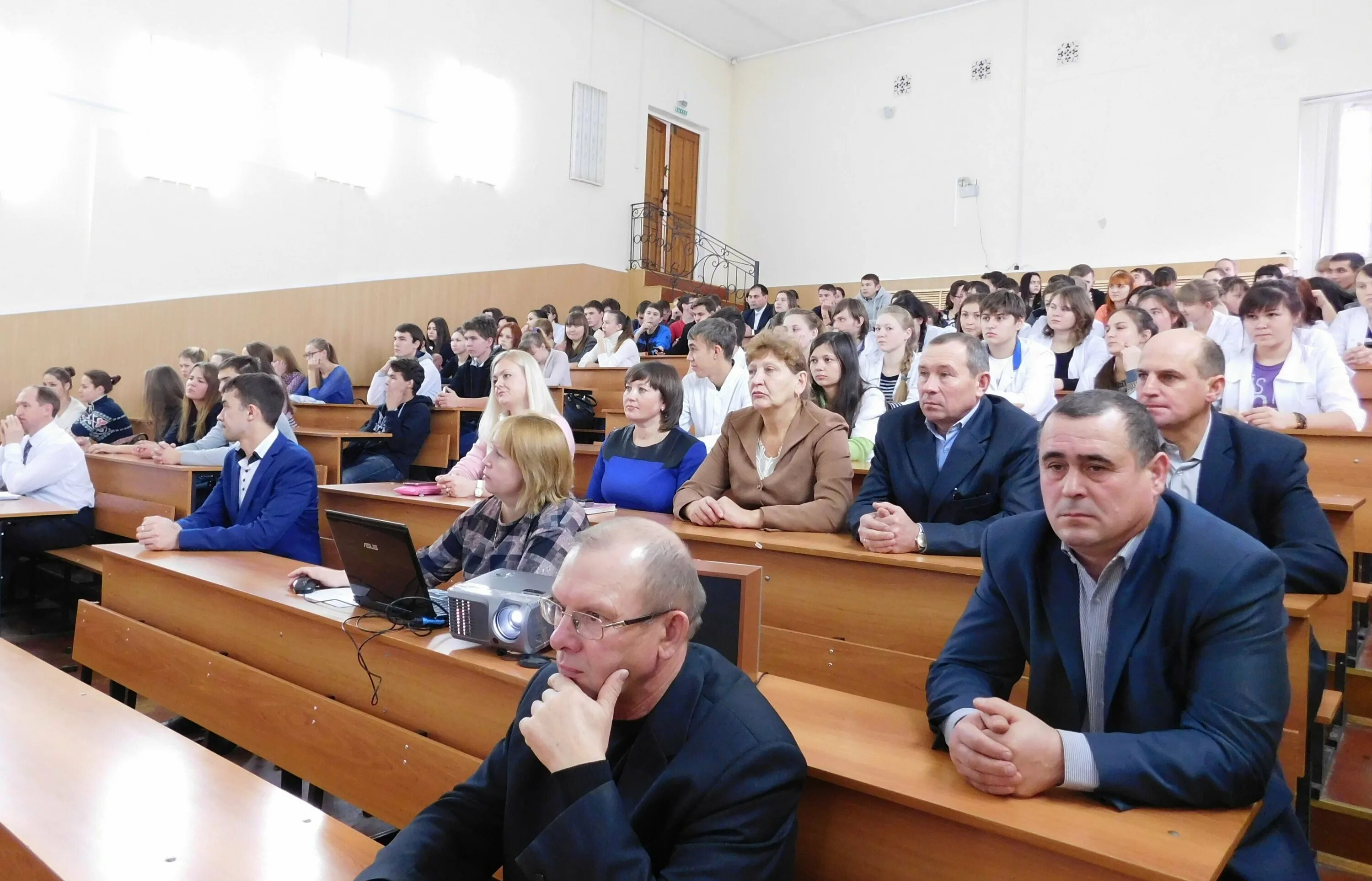 Сельхозакадемия чебоксарах сайт. Сельскохозяйственный институт Чебоксары. Ректор сельхозакадемии Чебоксары. Преподаватели сельхозакадемии Чебоксары.