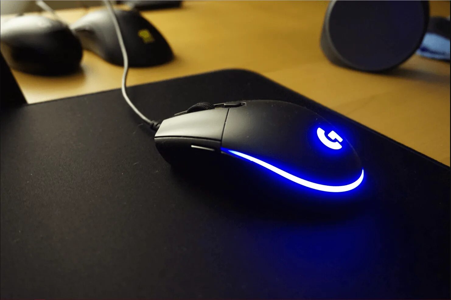 Logitech g102 колесико. Мышь logitech g102 prodigy. logitech g102 prodigy. logitech g g102 prodigy. мышка логитеч g102.