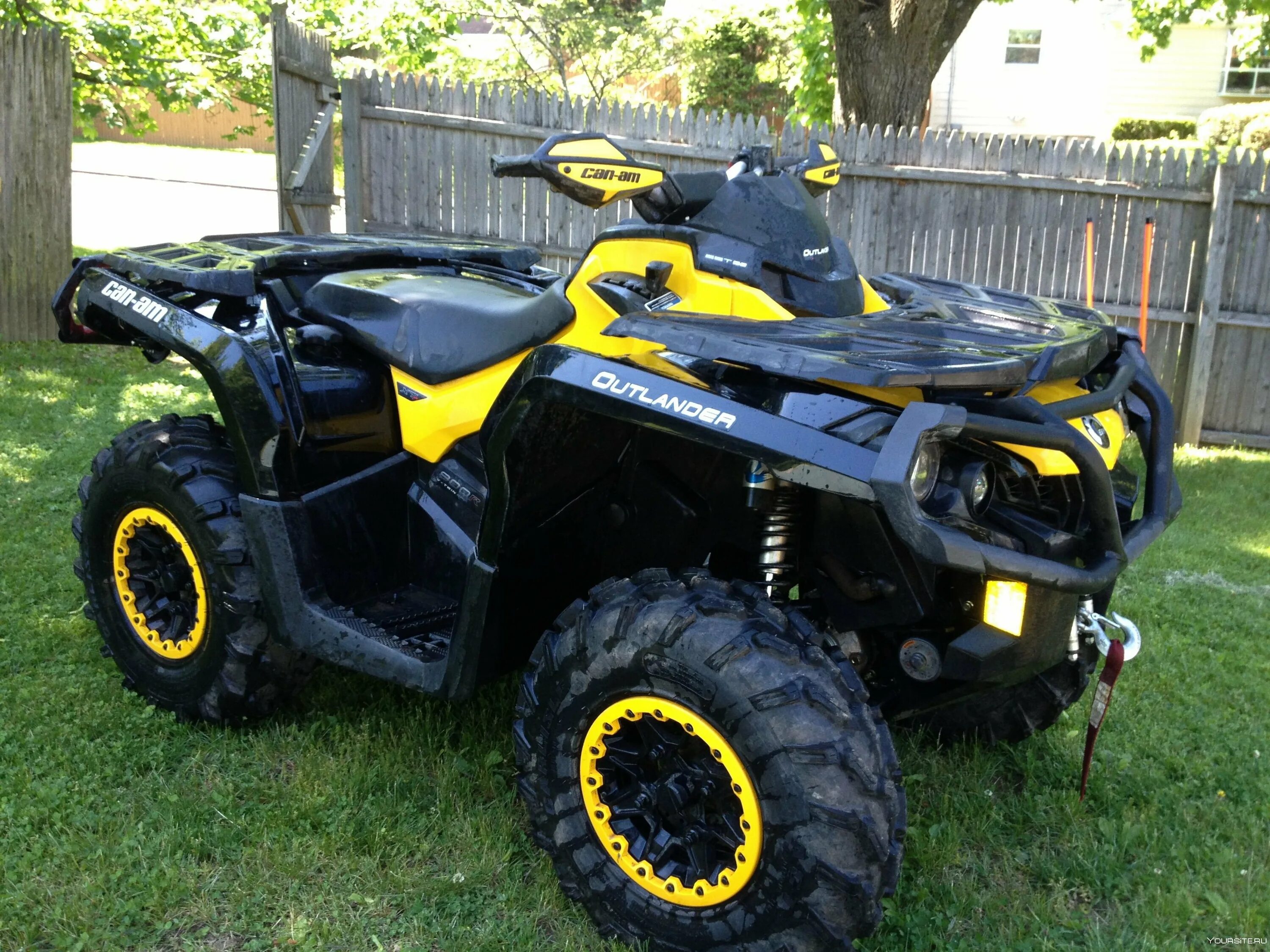 Большие квадрики. Polaris sportsman 570 6x6. Brp can-am outlander 800. Большие квадрики. Brp can-am outlander 800.