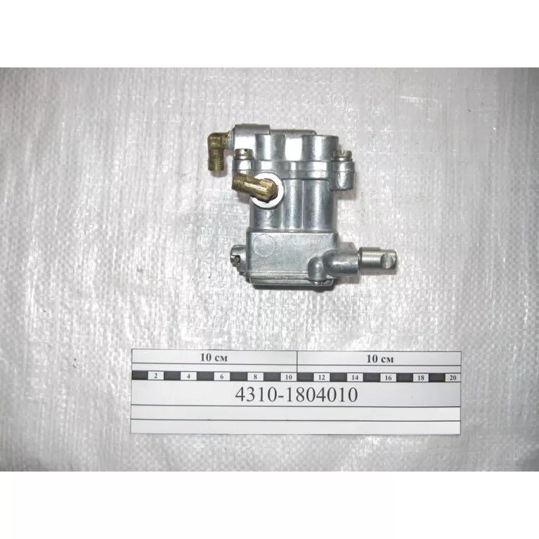 Кран включения раздатки камаз 6522. Кран переключения раздатки камаз 4310. 4310-1804012 кран управления раздаточной коробкой. Кран управления рк камаз 4310-1804010. Кран переключения раздатки камаз 4310.