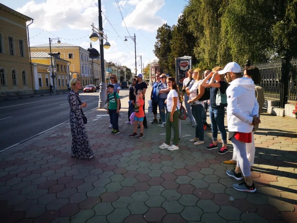 Сайт отзывов тверь. Тверь экскурсии. городские экскурсии. прогулка в тверь. пешеходная экскурсия по твери.