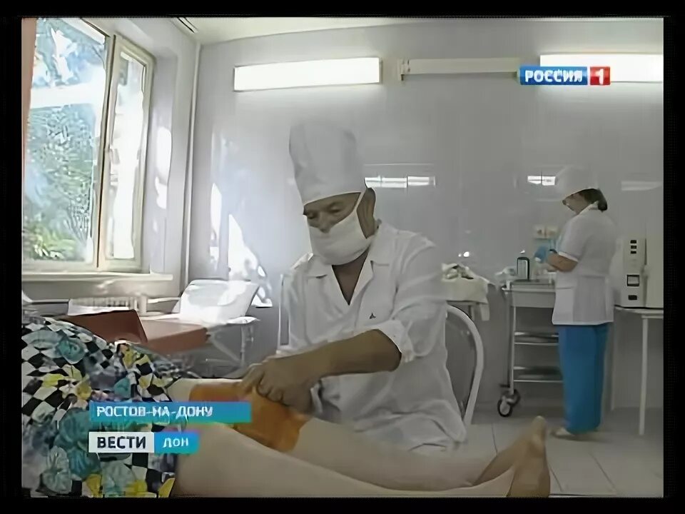 Дтп ноябрьск вчера цгб фото. Врачи травматологического отделения. Хирурги цгб. Кизлярская центральная больница. Хирурги цгб.