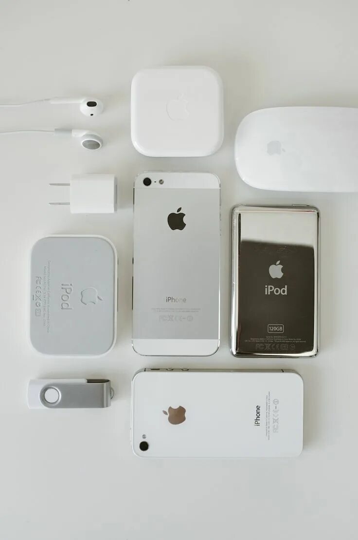 Магазин списанной техники apple за 0. Продукция Apple. Продукция айфон. Техника эпл. Аксессуары Apple.