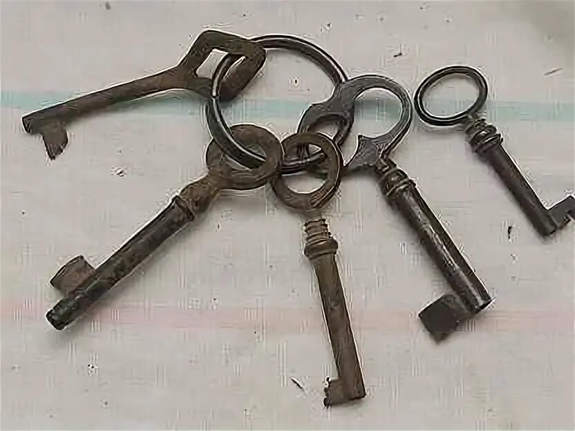Старинные ключи на авито. Старины антикварный ключ 1154г. Klyuch na avto. Старинные ключи на авито в Рязанской области.