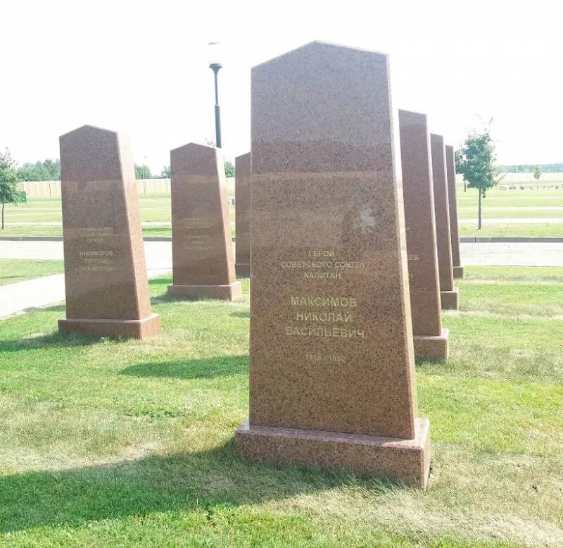 Воинское мемориальное кладбище волгоград. Мемориальное кладбище адрес. Военное мемориальное кладбище в мытищах. Военное мемориальное кладбище. Мемориальное кладбище адрес.