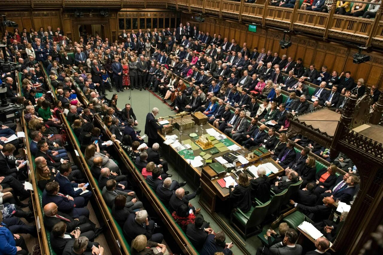 Парламент великобритании палата лордов. Заседание палаты общин великобритании. Выборы в палату общин великобритании. Выборы в палату общин великобритании. Заседание палаты общин великобритании.