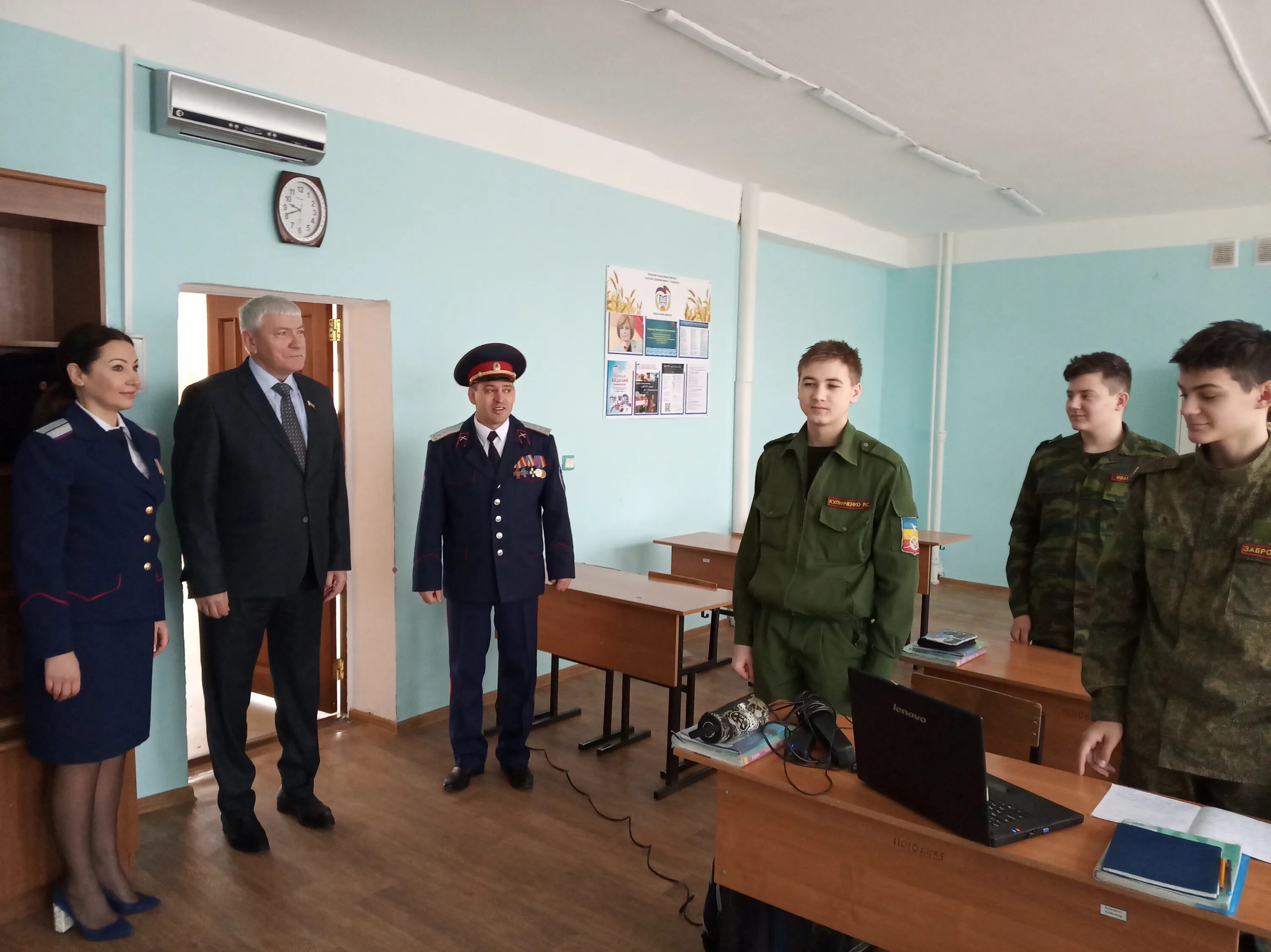 Казачий кадетский корпус в морозовске. Город морозовск кадетский корпус. Казачий кадетский корпус в морозовске. Морозовский кадетский. Морозовский кадетский.