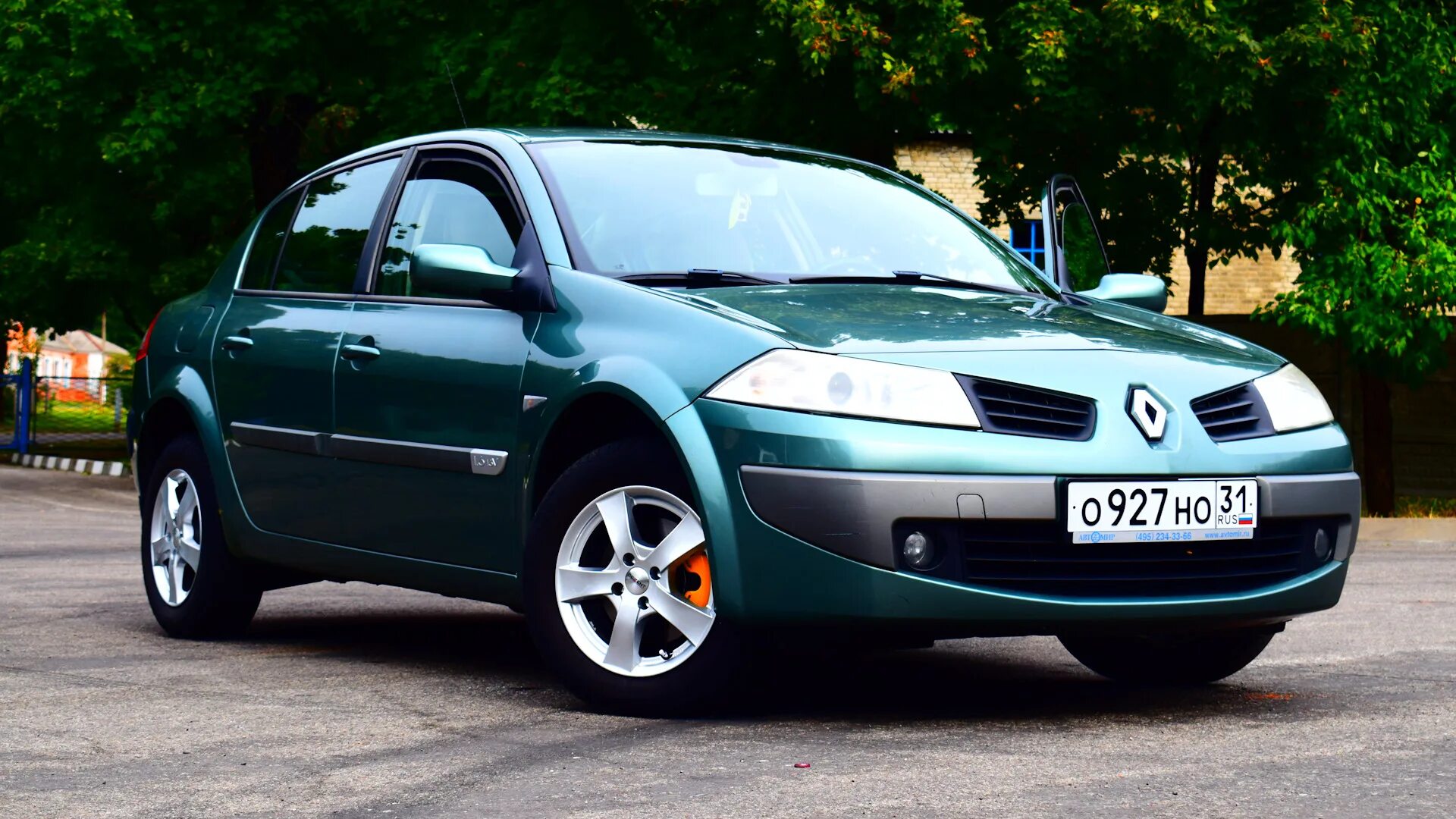 Рено меган 1.3. Renault Megane 2. Рено Меган 2 2007. Рено Меган 2 2006. Renault Megane 2 седан.