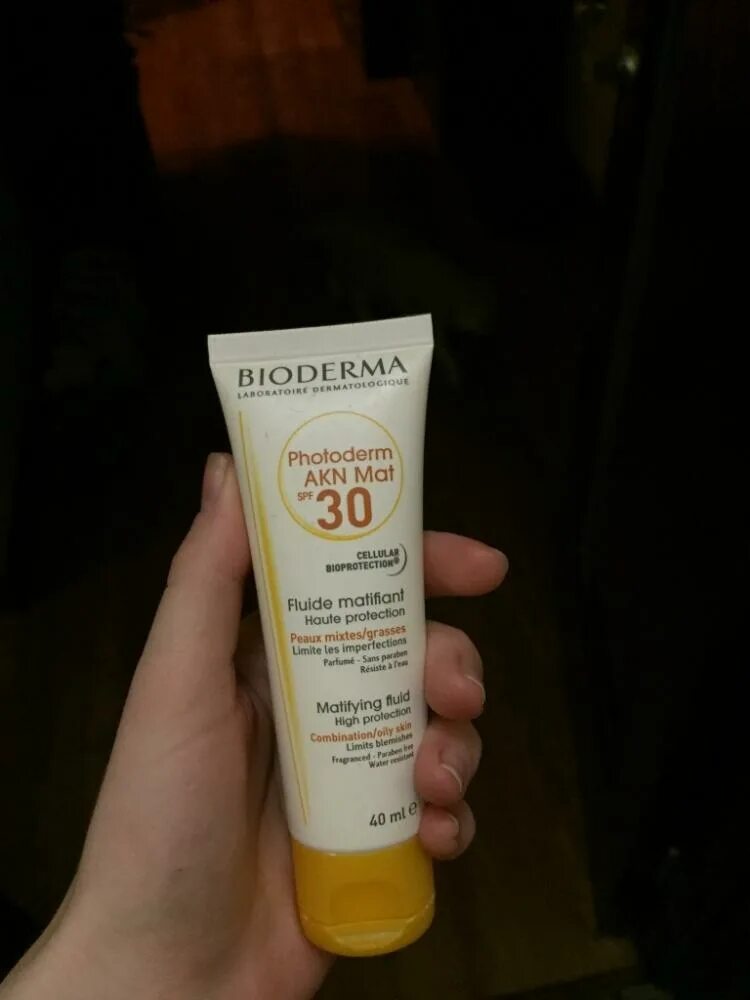 Bioderma эмульсия матирующая Photoderm AKN SPF 30 40 мл. Фотодерм AKN SPF 30. Фотодерм AKN SPF 30 матирующую эмульсию. Биодерма матирующая эмульсия SPF 30. Эмульсия spf 30