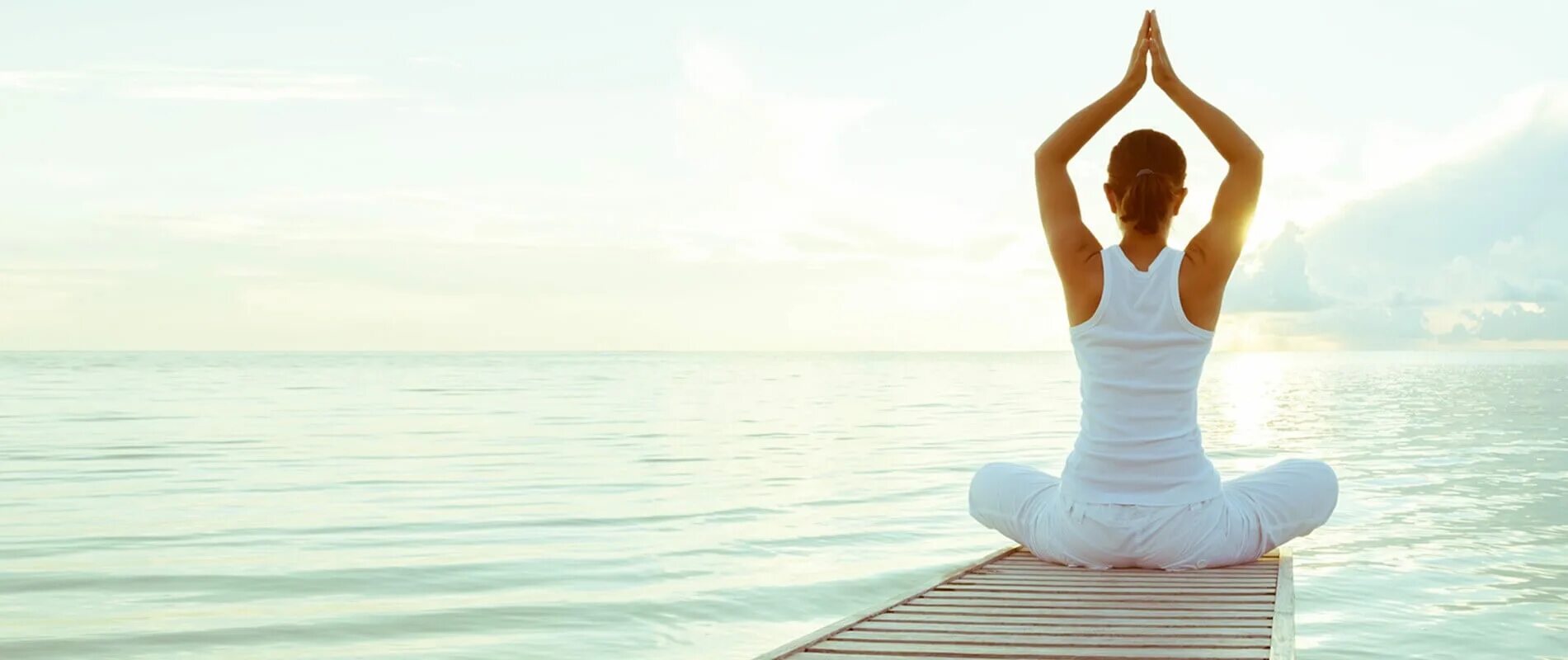 Утренняя медитация на день. Обложка для твиттера йога. Шаблоны для фейсбука йога. Кундалини йога картинки красивые. Йога картинки горизонтальные.