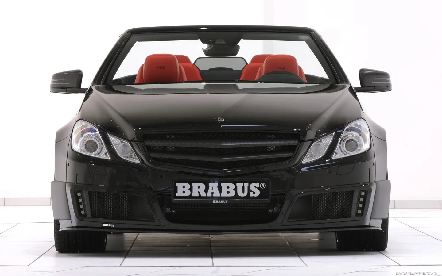 Mercedes brabus 800. Брабус 800 кабриолет. Brabus 800 e v12. Mercedes Benz Brabus e v12. Mercedes e Brabus 800.