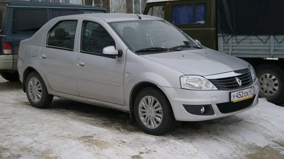 Логан 2012. Renault logan silverline 2012. рено логан сильверлайн 2011. рено логан сильверлайн комплектация 2012г. рено логан 2012 комплектация сильверлайн.