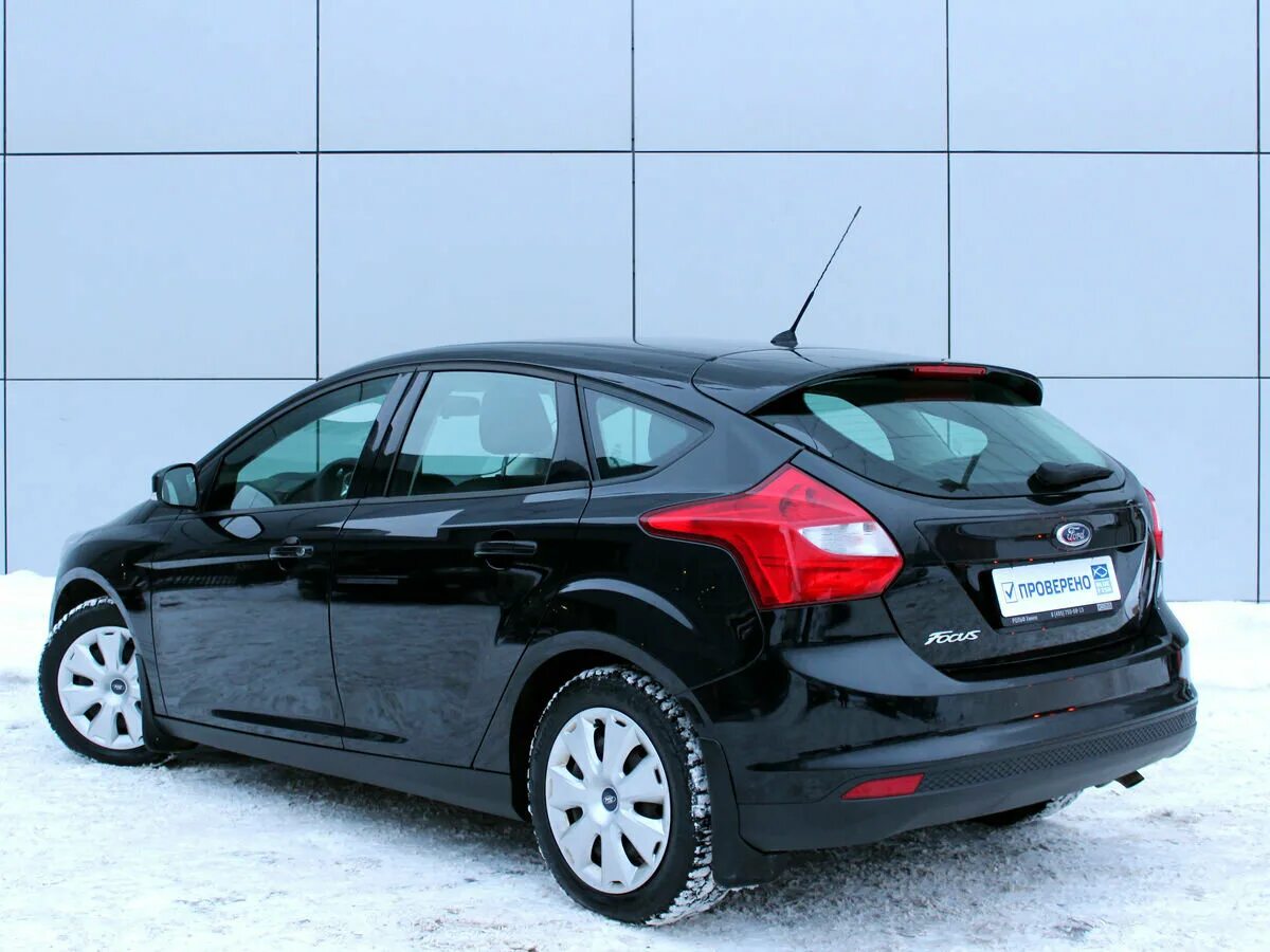 Фокус хэтчбек отзывы. Форд фокус 2014 года хэтчбек. Ford Focus 3 хэтчбек черный. Ford Focus III 2014 черный. Форд фокус 3 Рестайлинг хэтчбек.