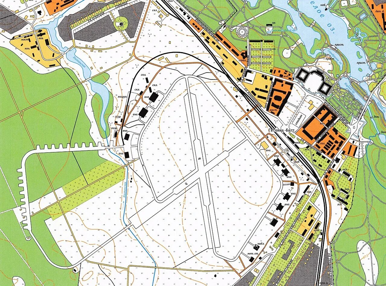 Авиаторское аэродром на карте. Гатчина военный аэродром. Гатчинский аэродром Аэрофотоснимки. Карта Гатчина аэродром. Гатчинский аэродром 1941 аэрофотосъемка.