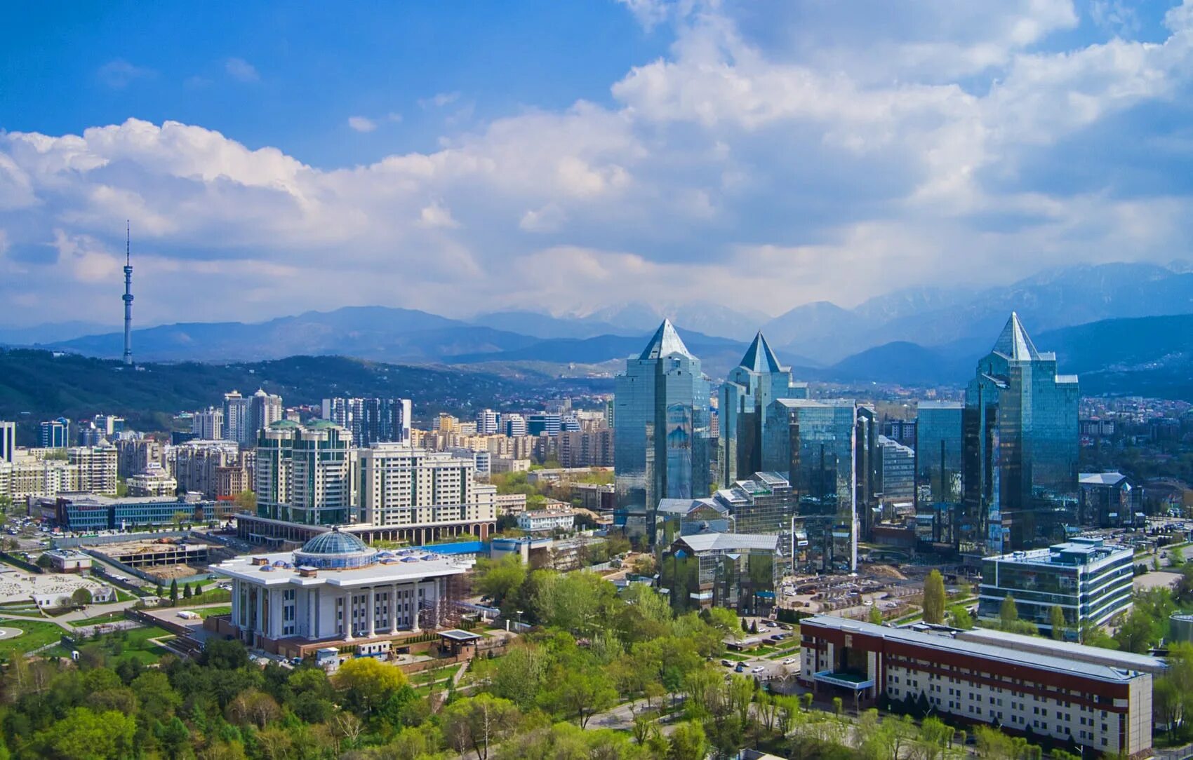 Как сейчас называется алма. Алматы skyline. алматы казахстан фото 2025. казахстан природа. алматы 2025 фото.