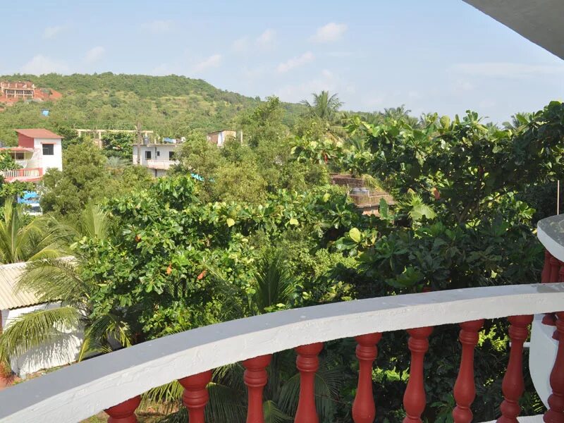 Oasis 2 морджим бич. Oasis resort гоа морджим. Oasis resort 2. Оазис гоа морджим отель. Oasis resort 2.