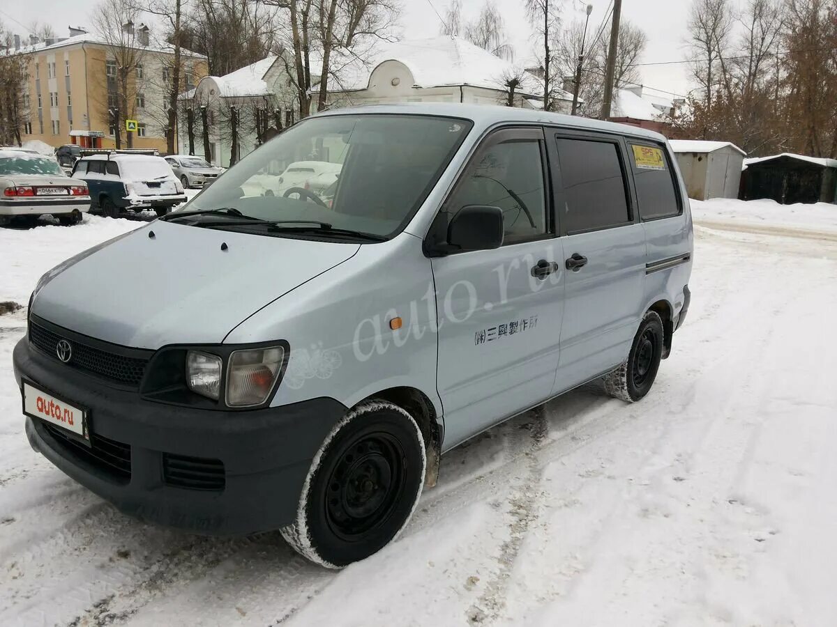 Айс с пробегом. Toyota Lite Ace 1998. Toyota Lite Ace 1997. Тойота лит айс 1997. Тойота Лайт Эйс 1998 года.