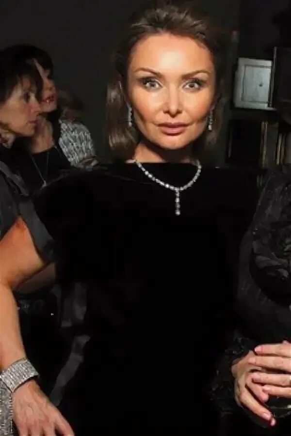 Жена маликова до и после. Елена маликова. елена валевская маликова. елена вячеславовна изаксон и дмитрий маликов. жена маликова.